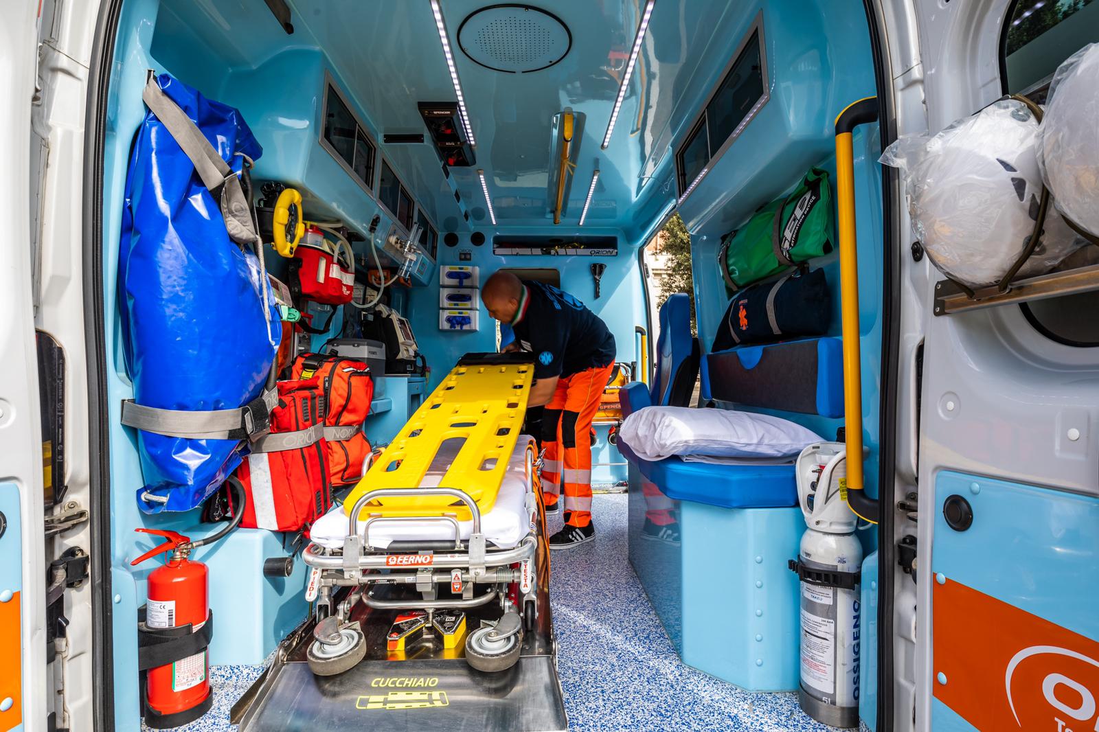 Trasporto infermi in ambulanza